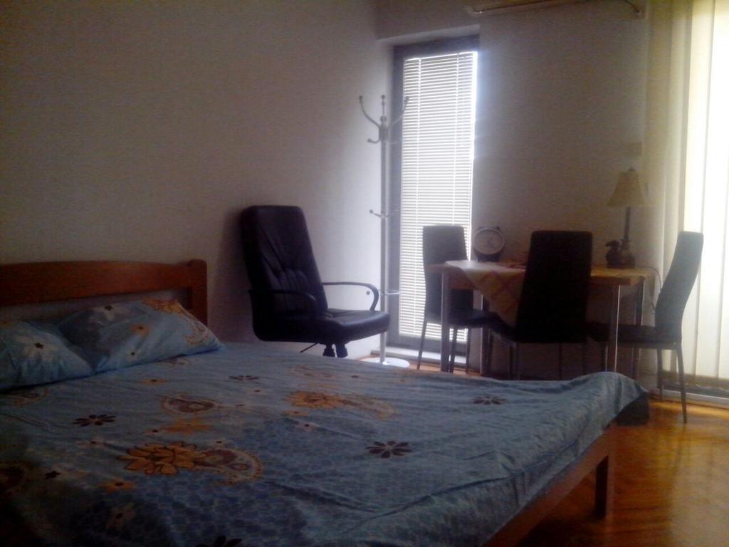 Apartment The Royal Pg 포드고리차 외부 사진