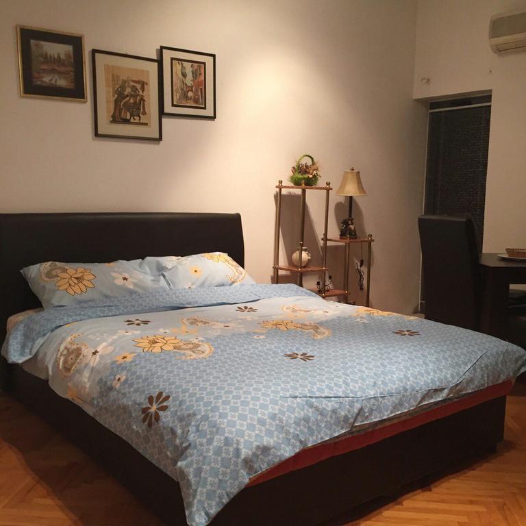 Apartment The Royal Pg 포드고리차 외부 사진